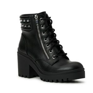 No Boundaries Women's Zip Accent Studded Hiker Boots- Size 9/9W